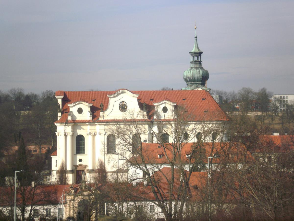 Apartricanova Прага Экстерьер фото